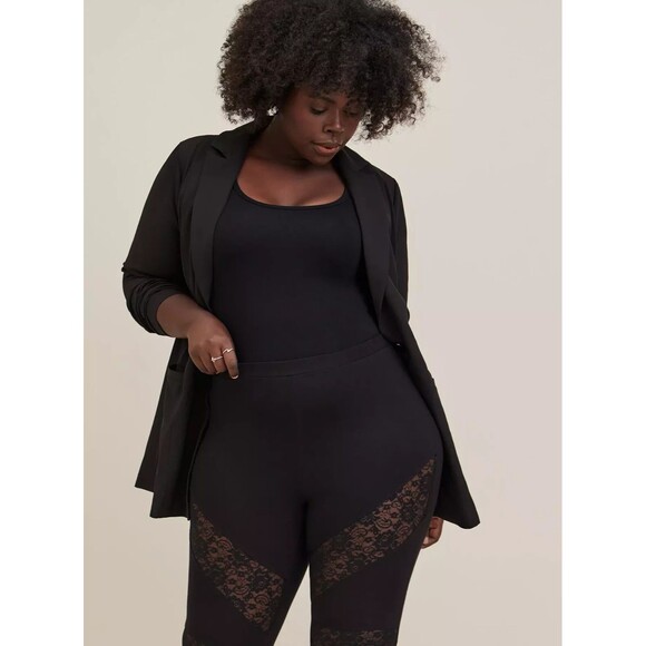 NWT Torrid Lace Inset Comfort Waist Black Leggings 5X 28 Plus - Picture 2 of 5
